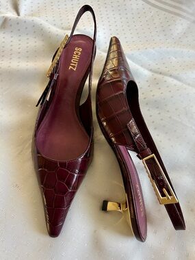 Schutz Slingback Pump Burgundy Croc-embossed stylish